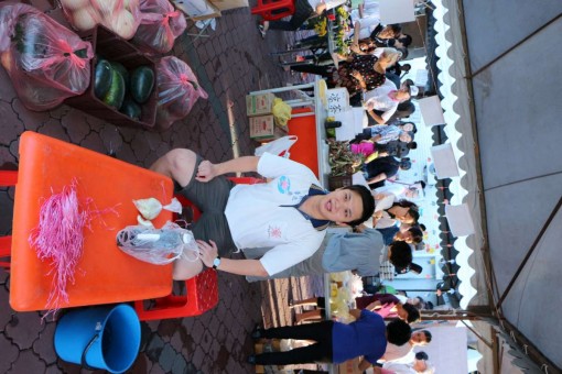 木:天气热要喝凉茶吗?